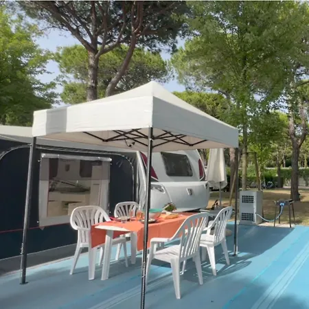 Wmc Buschmann Camping-in-venedig Wohnwagenvermietung At Union Lido 营地 卡瓦利诺