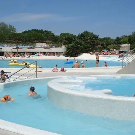 Campsite Wmc Buschmann Camping-in-venedig Wohnwagenvermietung At Union Lido *