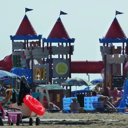 Wmc Buschmann Camping-in-venedig Wohnwagenvermietung At Union Lido *