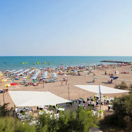 Wmc Buschmann Camping-in-venedig Wohnwagenvermietung At Union Lido Campsite