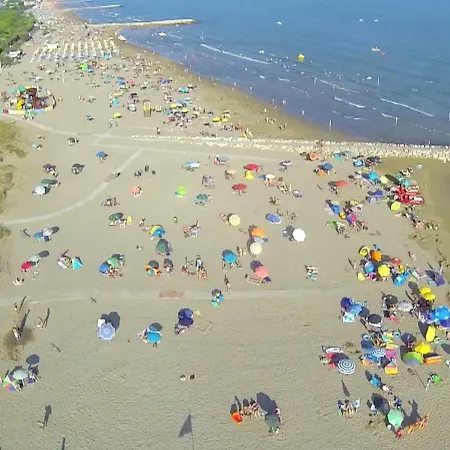 Wmc Buschmann Camping-in-venedig Wohnwagenvermietung At Union Lido Cavallino-Treporti