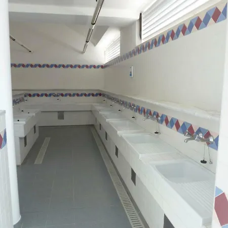 Wmc Buschmann Camping-in-venedig Wohnwagenvermietung At Union Lido Cavallino-Treporti